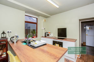 Photo 14- click for photo gallery